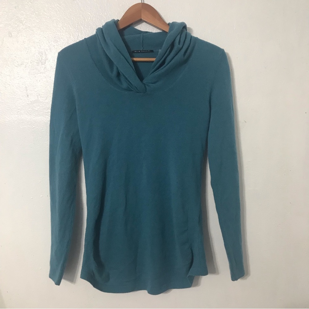 Elie tahari sweater size S